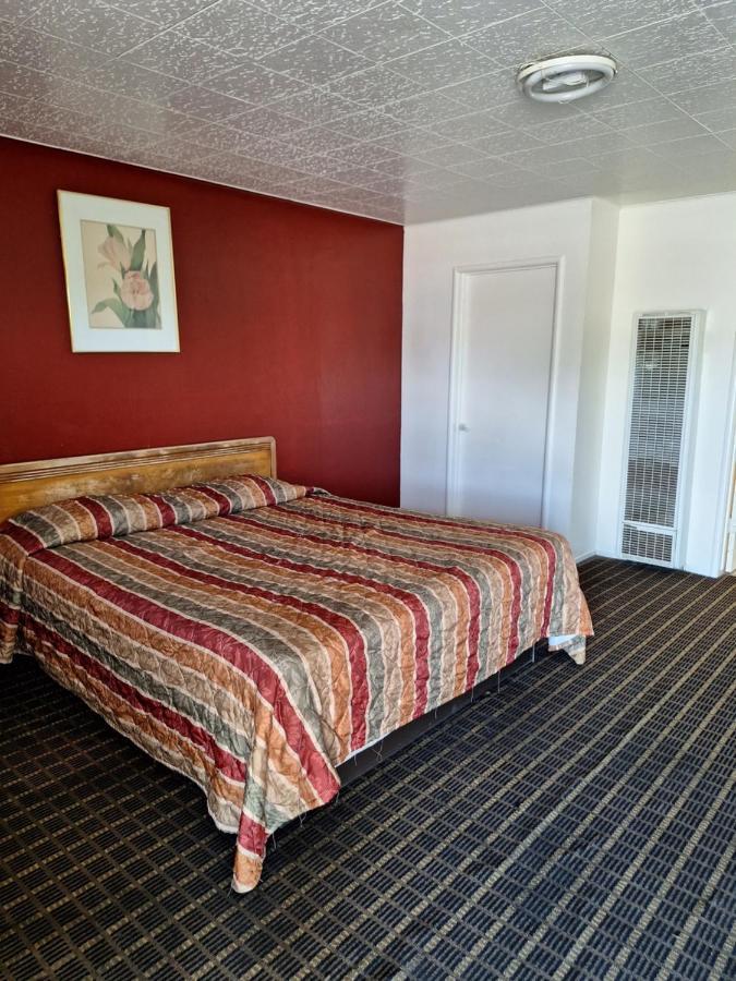 Oak Motel Ceres Exterior photo